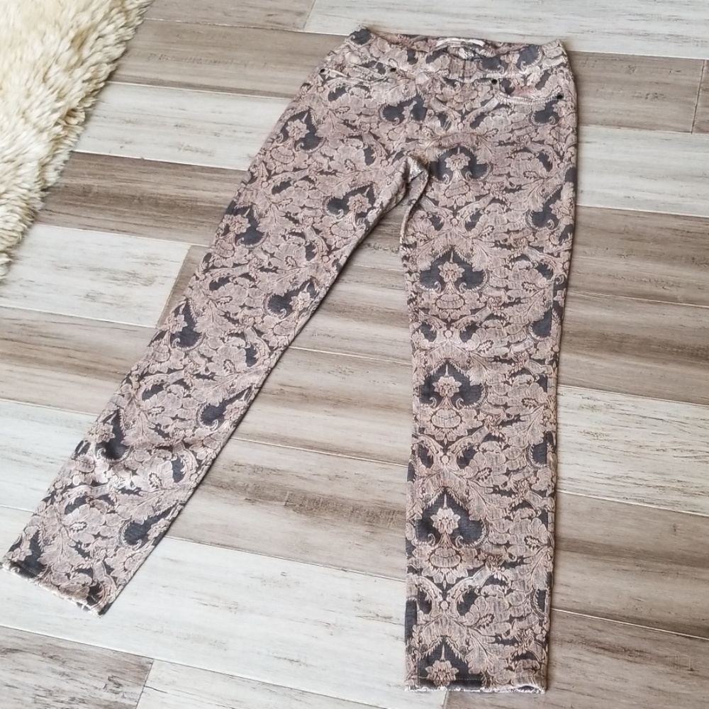 Boston Proper Pull on Printed Jeggings